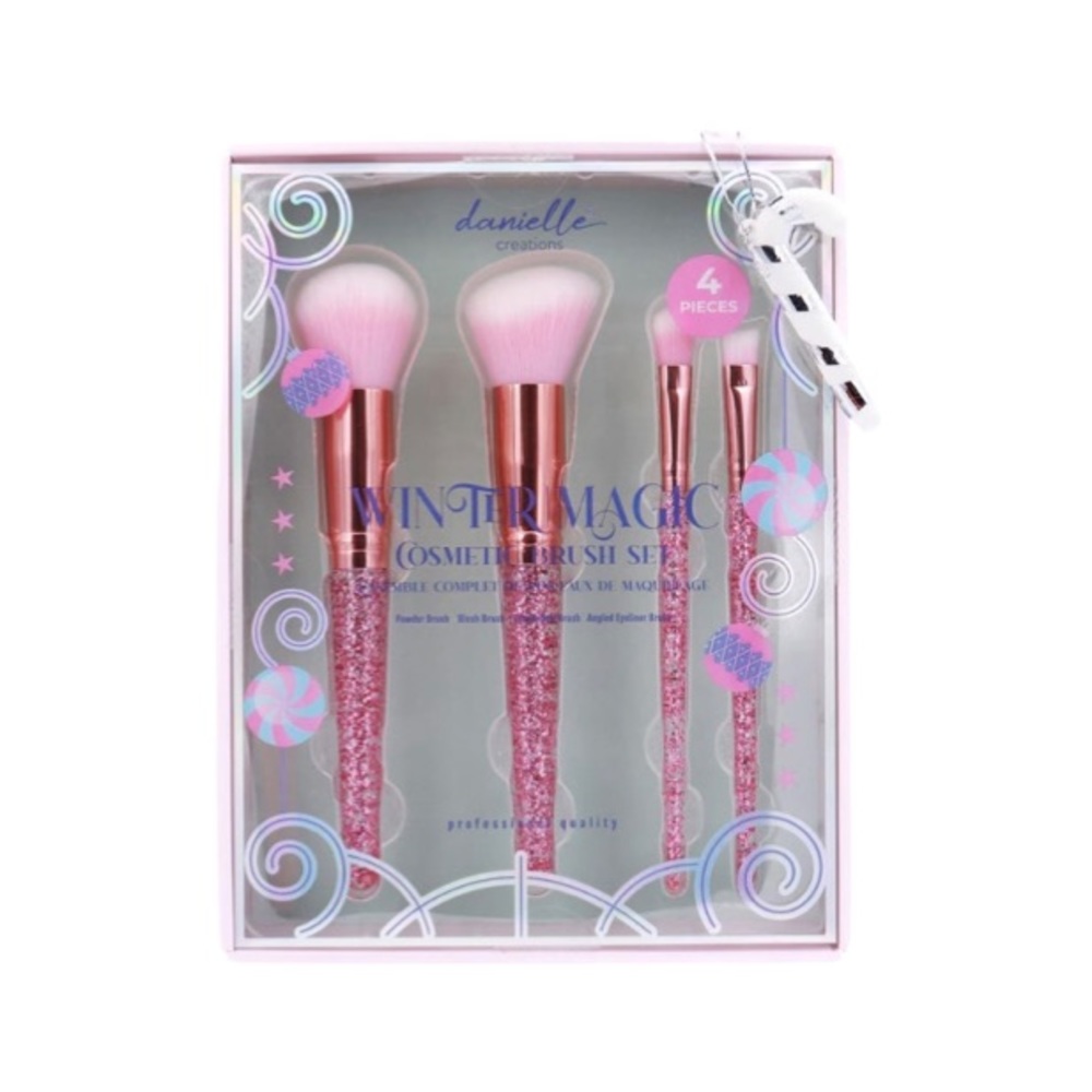 DANIELLE Pastel Wonderland Cosmetic Brush 4-Piece Set.NWT